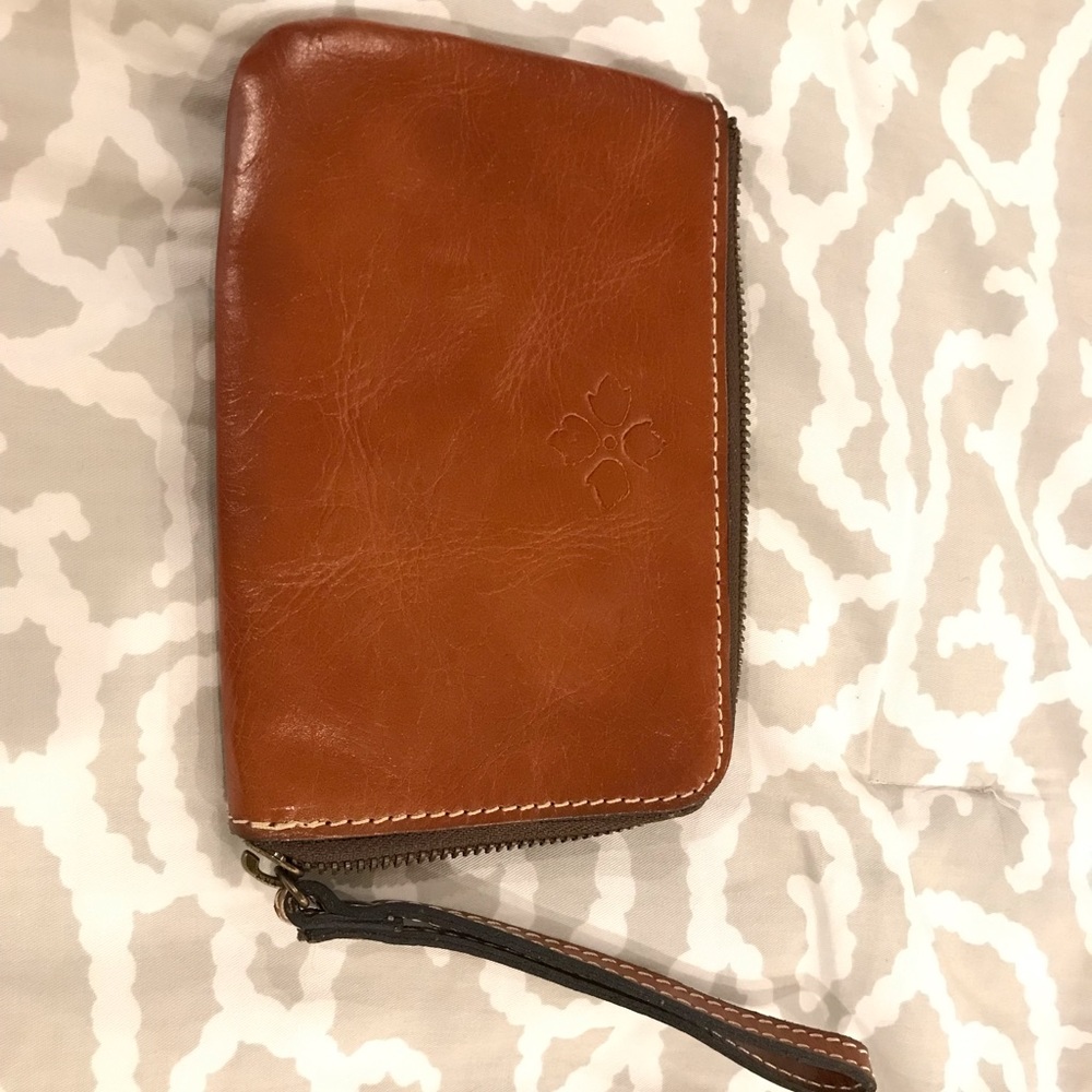 Patricia Nash Wristlet